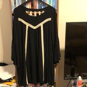 entro Black Midi Dress with Cream Trim